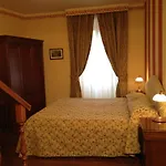 La Dependance Guest house 4*